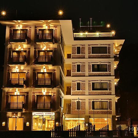 Hotel Kings Покхара Экстерьер фото